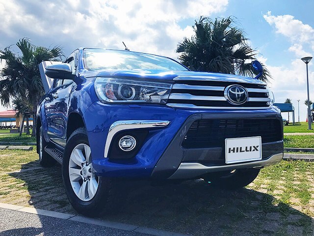 TOYOTA HILUX 画像３
