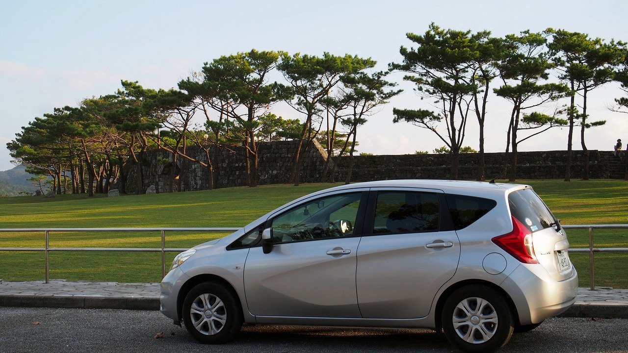 沖縄であらゆるドライブ旅行を可能にする、大人気の日産ノートを試乗！